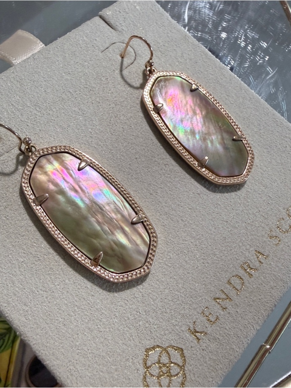Kendra Scott Iridescent Mother-of-Pearl Elle Drop Earrings - Rose Gold